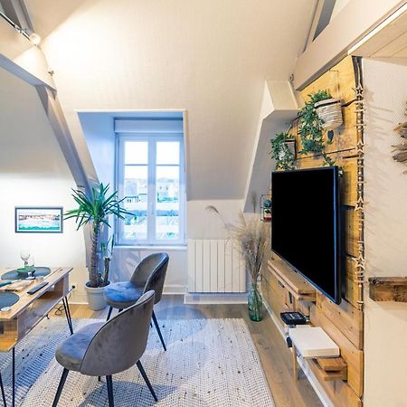 Le Petit Melorien Apartman Saint-Méloir-des-Ondes Kültér fotó