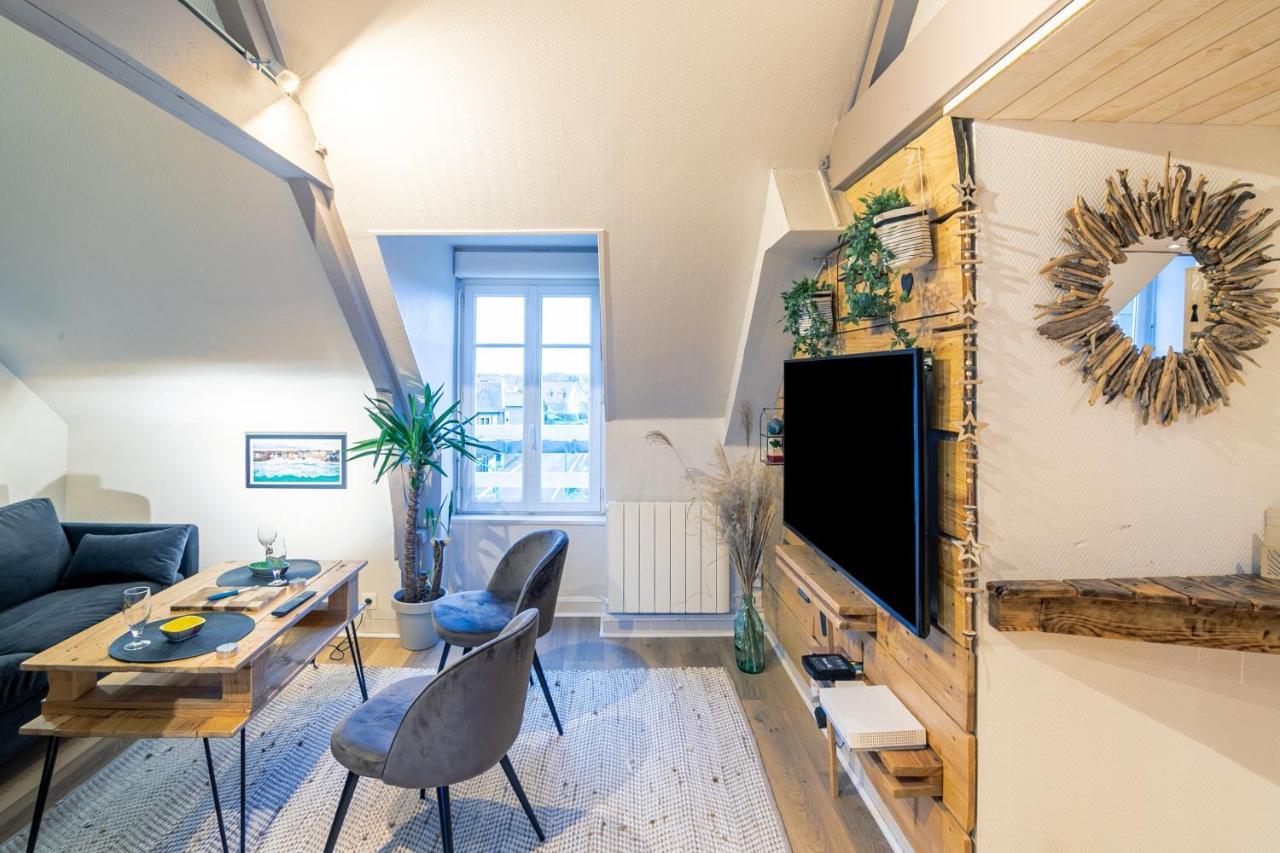 Le Petit Melorien Apartman Saint-Méloir-des-Ondes Kültér fotó