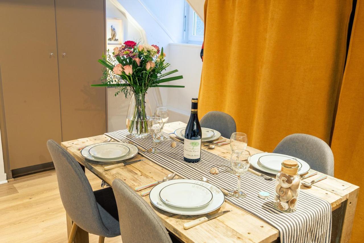Le Petit Melorien Apartman Saint-Méloir-des-Ondes Kültér fotó