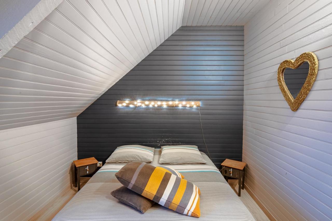 Le Petit Melorien Apartman Saint-Méloir-des-Ondes Kültér fotó